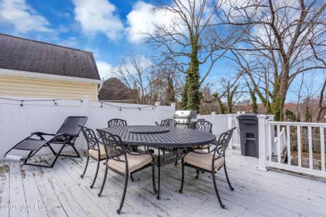 44 Messenger Court Toms River NJ 08753