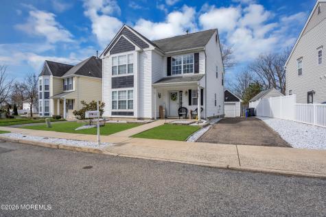 44 Messenger Court Toms River NJ 08753