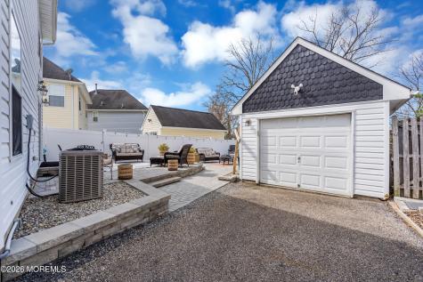 44 Messenger Court Toms River NJ 08753