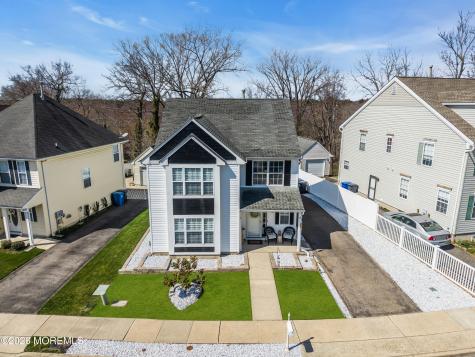 44 Messenger Court Toms River NJ 08753