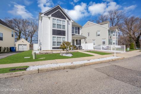 44 Messenger Court Toms River NJ 08753