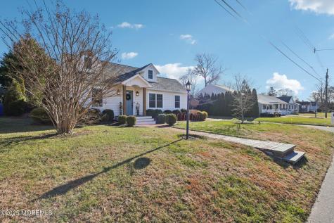1412 Bay Plaza Wall NJ 07719