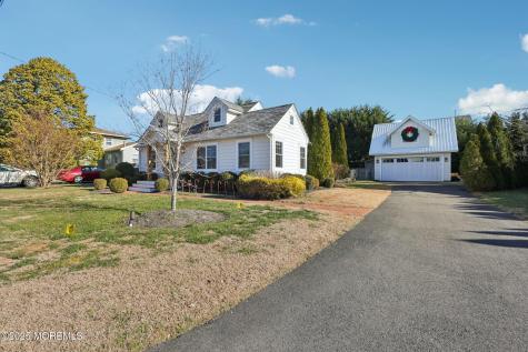 1412 Bay Plaza Wall NJ 07719