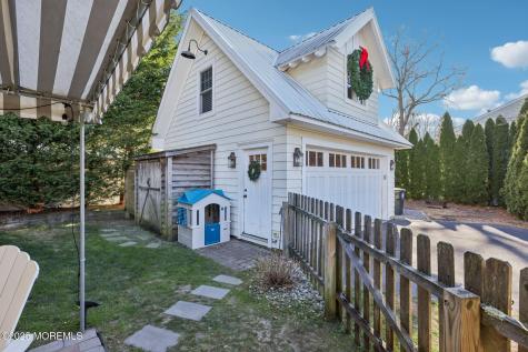 1412 Bay Plaza Wall NJ 07719