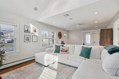 1412 Bay Plaza Wall NJ 07719