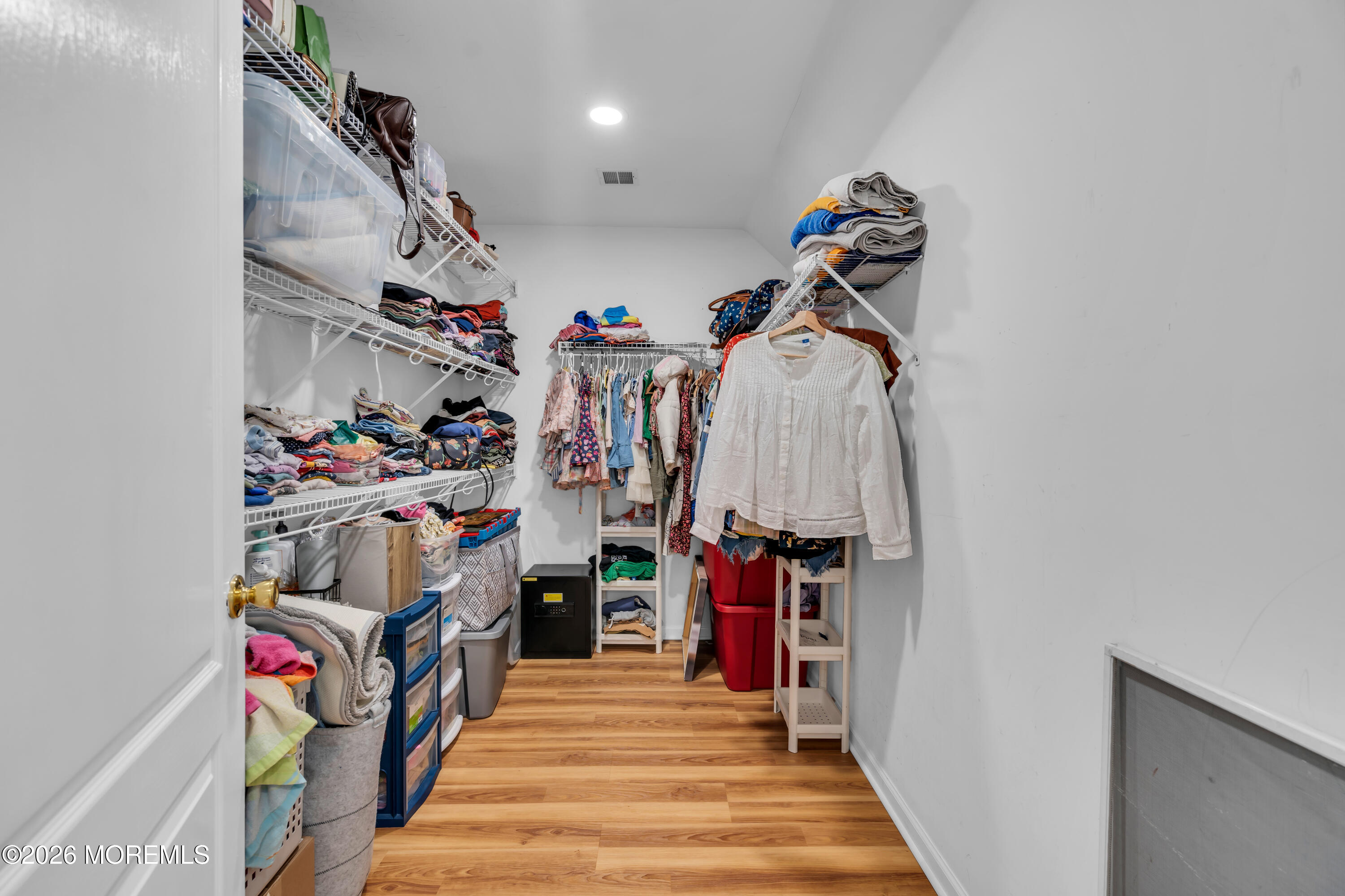 15 Susie Lane Jackson NJ 08527
