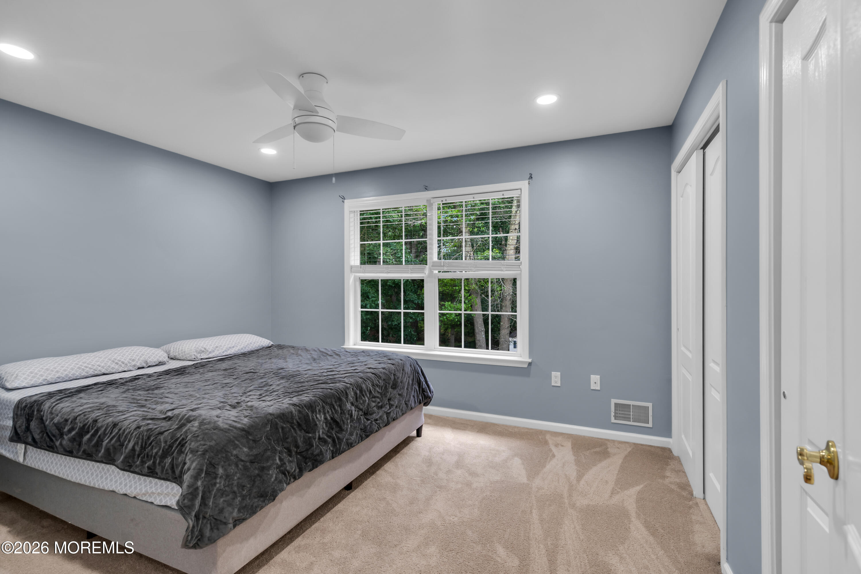 15 Susie Lane Jackson NJ 08527