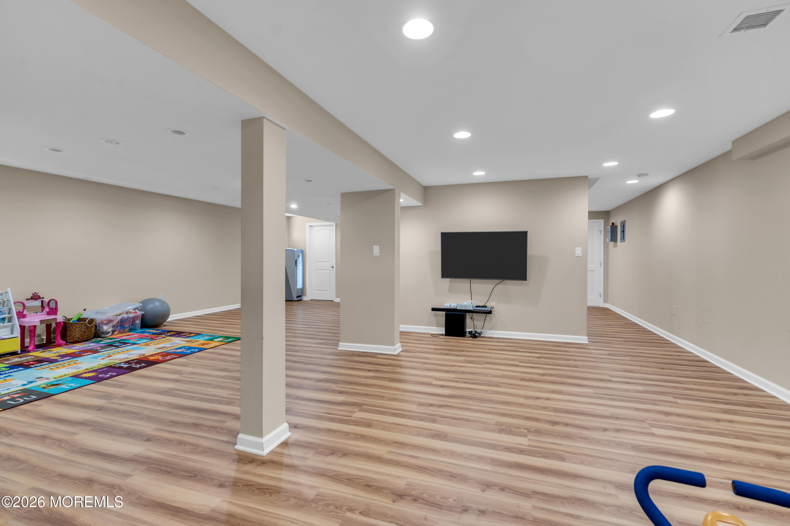 15 Susie Lane Jackson NJ 08527