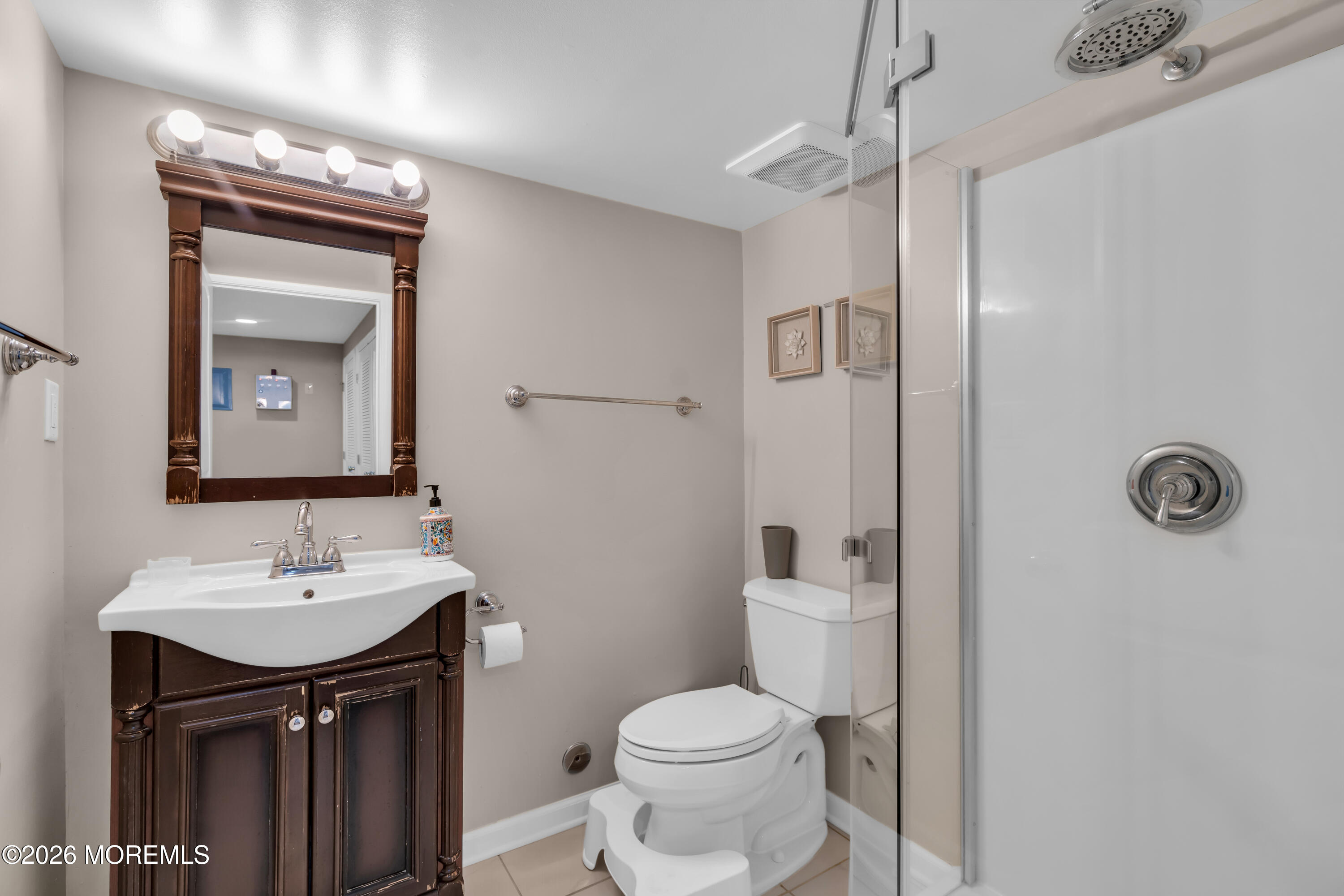 15 Susie Lane Jackson NJ 08527