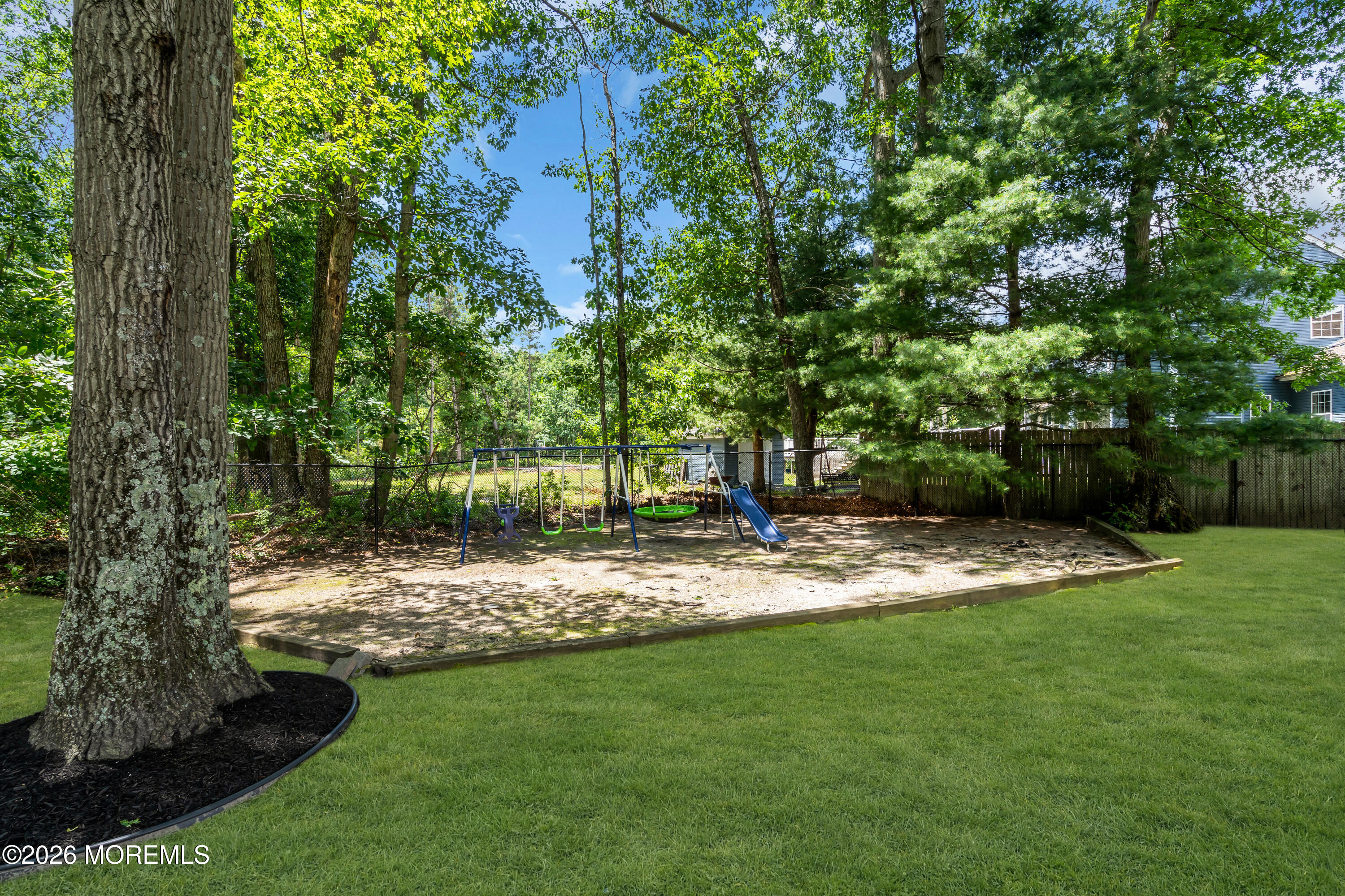 15 Susie Lane Jackson NJ 08527