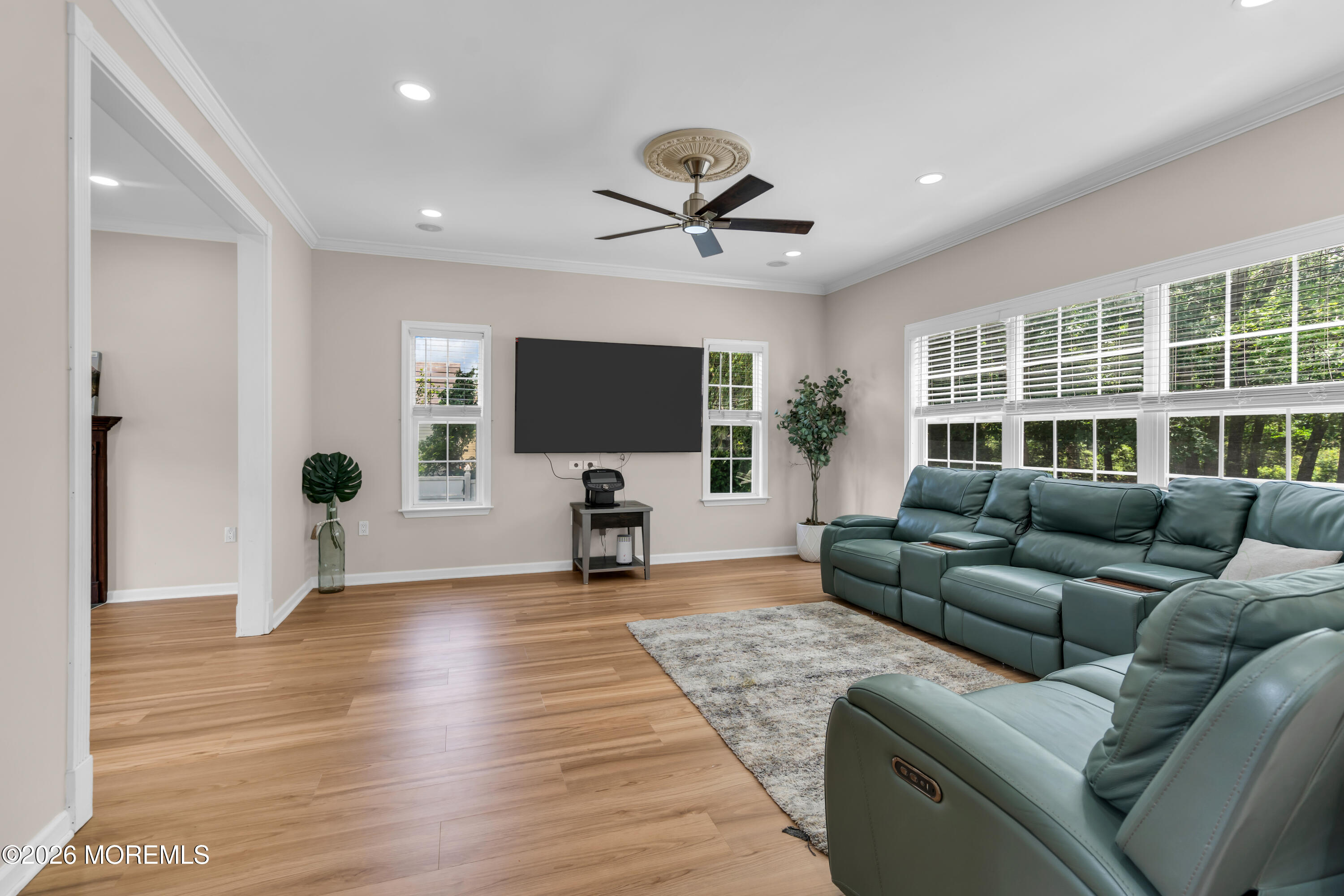 15 Susie Lane Jackson NJ 08527
