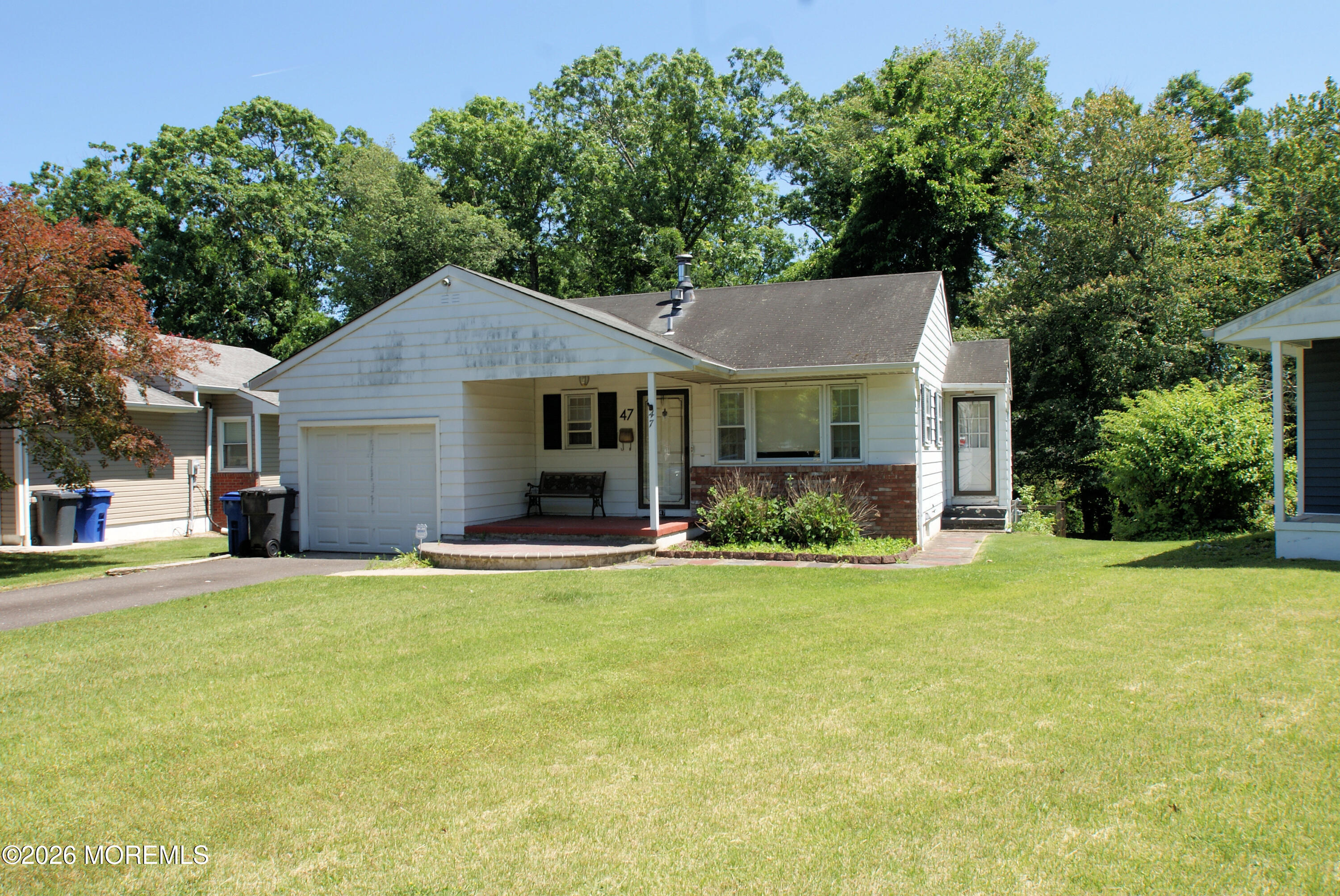 47 Coral Bell Holw Hollow Toms River NJ 08755