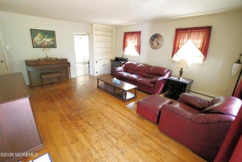 47 Coral Bell Holw Hollow Toms River NJ 08755