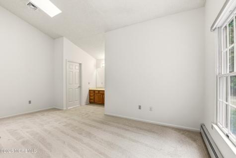 1925 Kwansan Court Toms River NJ 08755