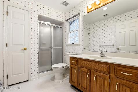 1925 Kwansan Court Toms River NJ 08755