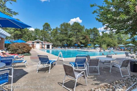 40A Buckingham Drive Manchester NJ 08759
