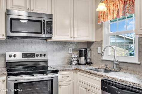 40A Buckingham Drive Manchester NJ 08759