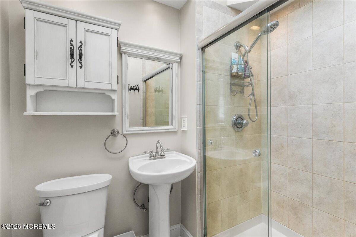 61 Laurelwood Drive Colts Neck NJ 07722