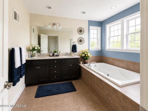 12 Jamie Court Barnegat NJ 08005