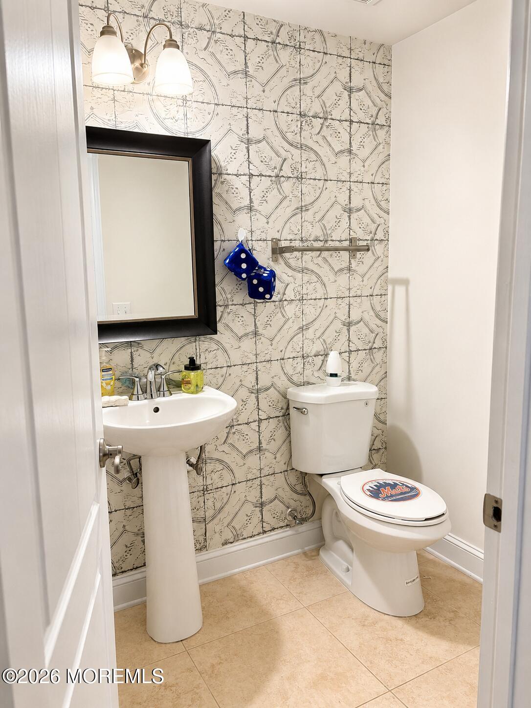 12 Jamie Court Barnegat NJ 08005