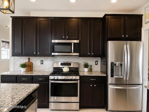12 Jamie Court Barnegat NJ 08005