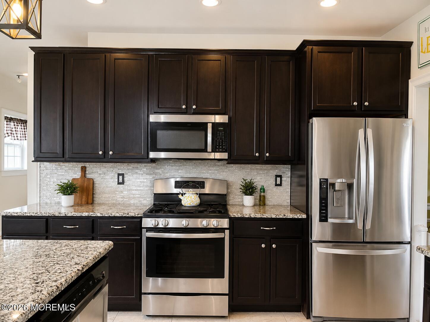 12 Jamie Court Barnegat NJ 08005