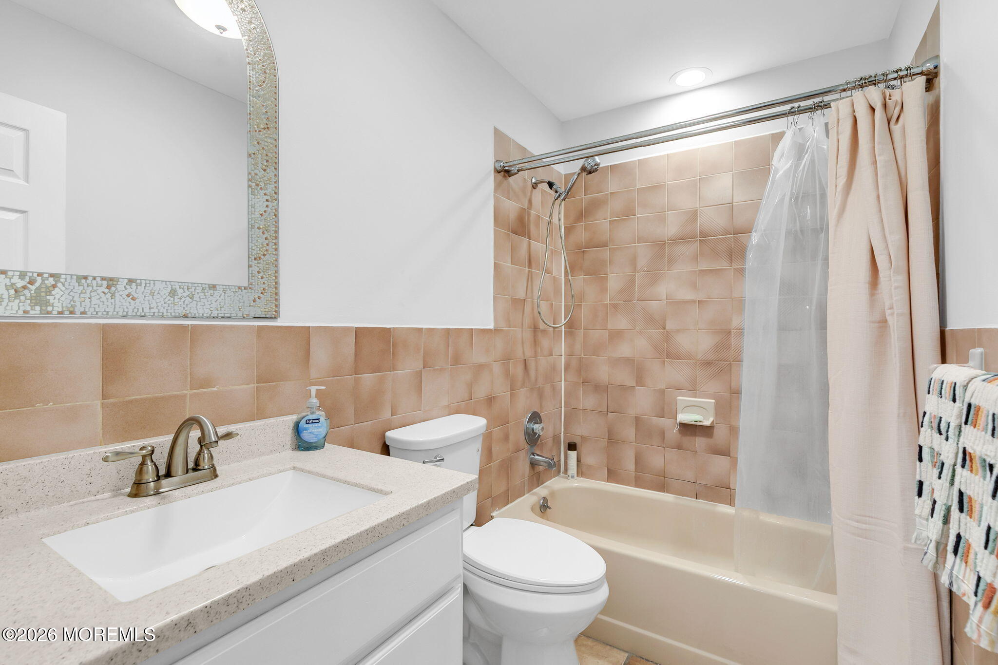 312 Thompson Avenue North Middletown NJ 07748
