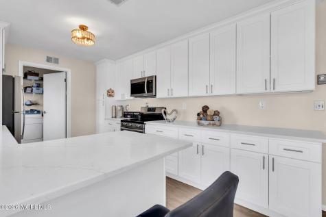 466B Chelsea Court Manchester NJ 08759