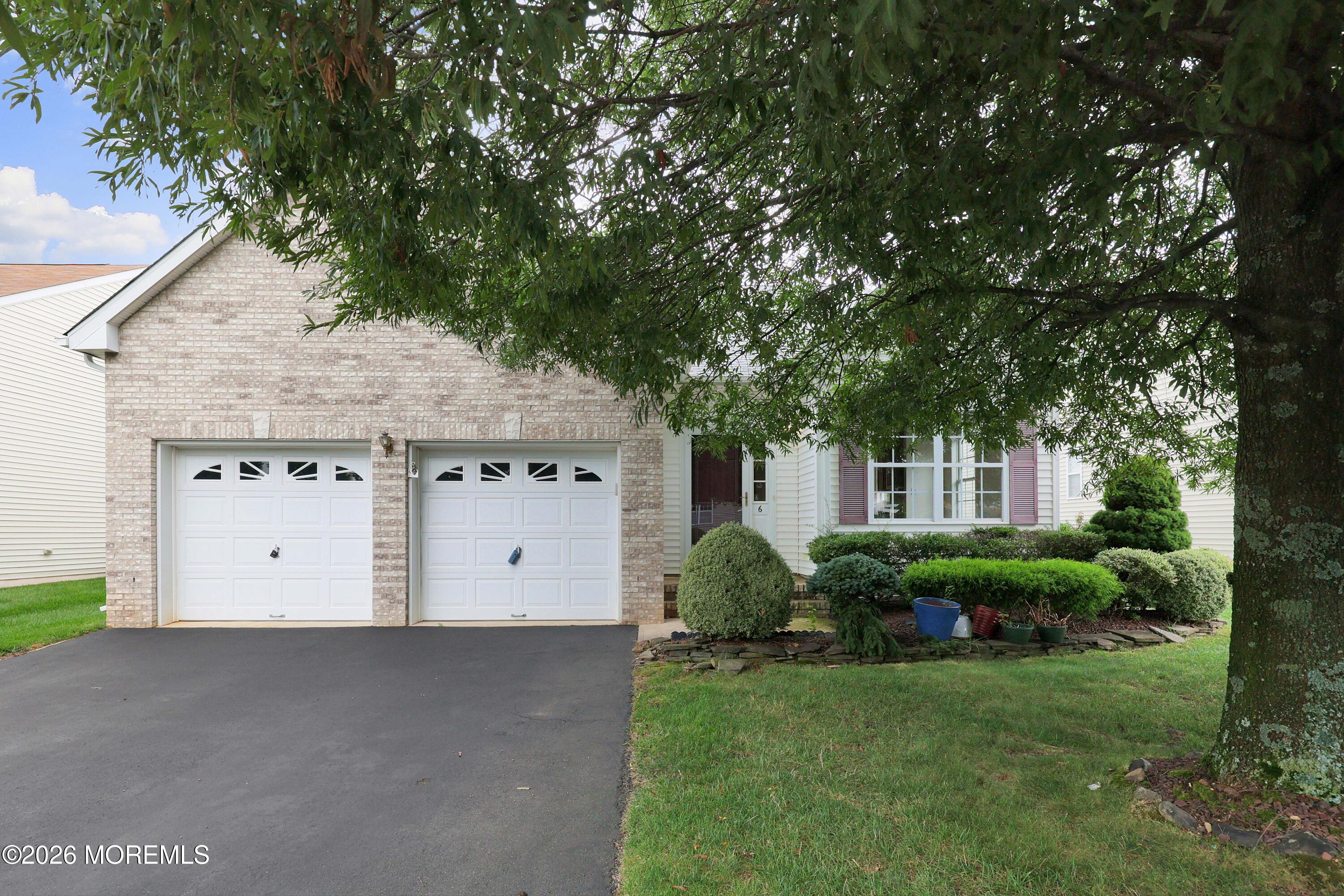 6 Silver Maple Lane Howell NJ 07731