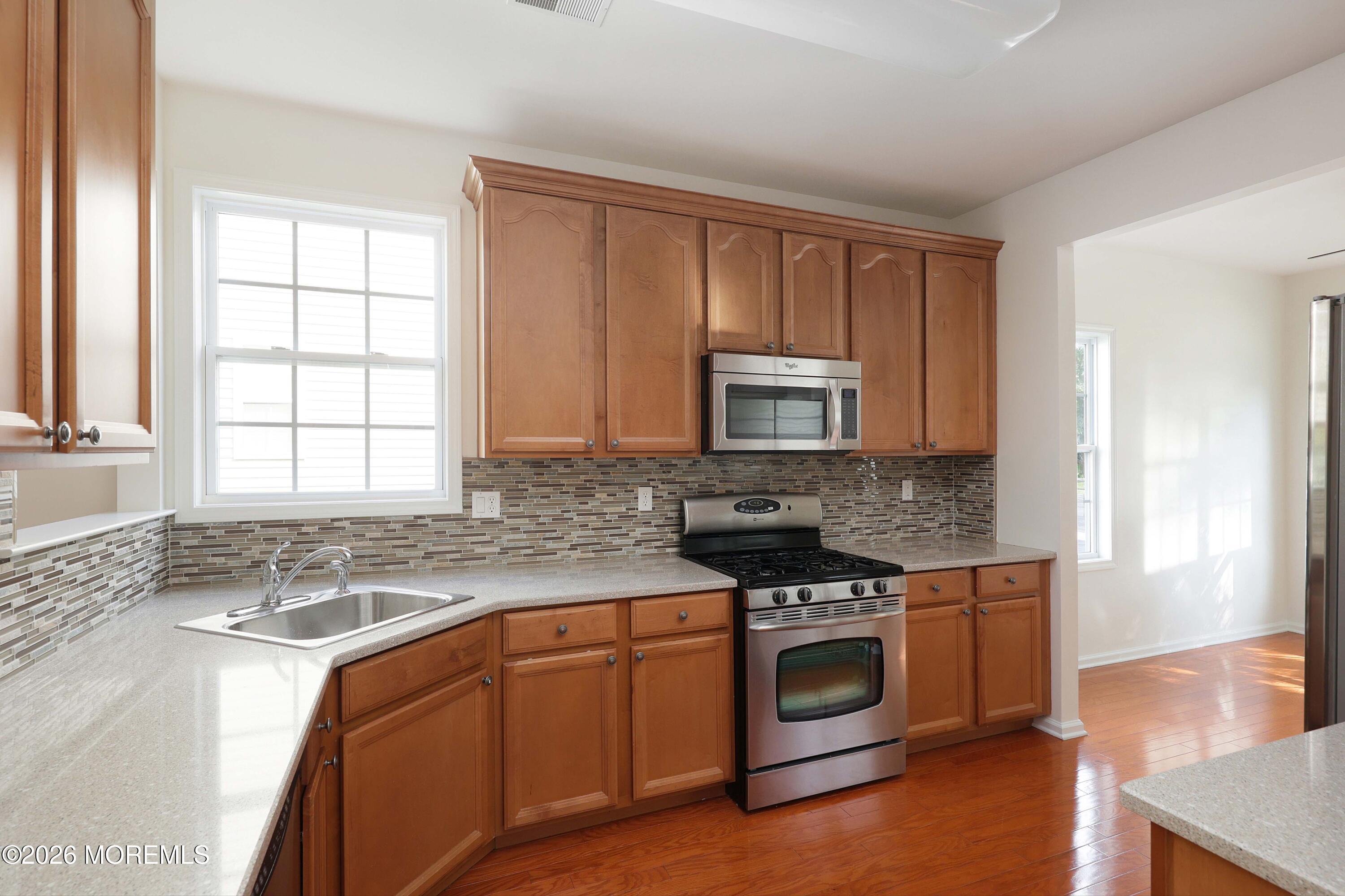 6 Silver Maple Lane Howell NJ 07731