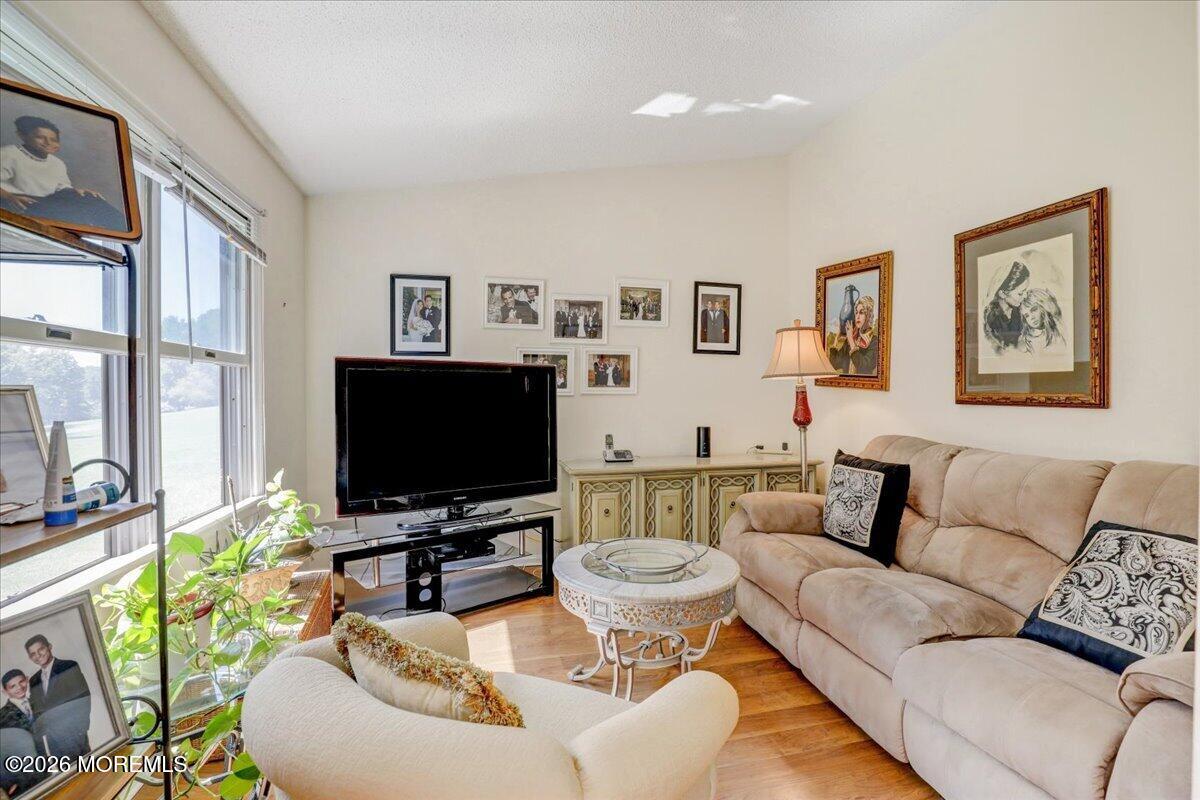 19 Hampton Drive Marlboro NJ 07746