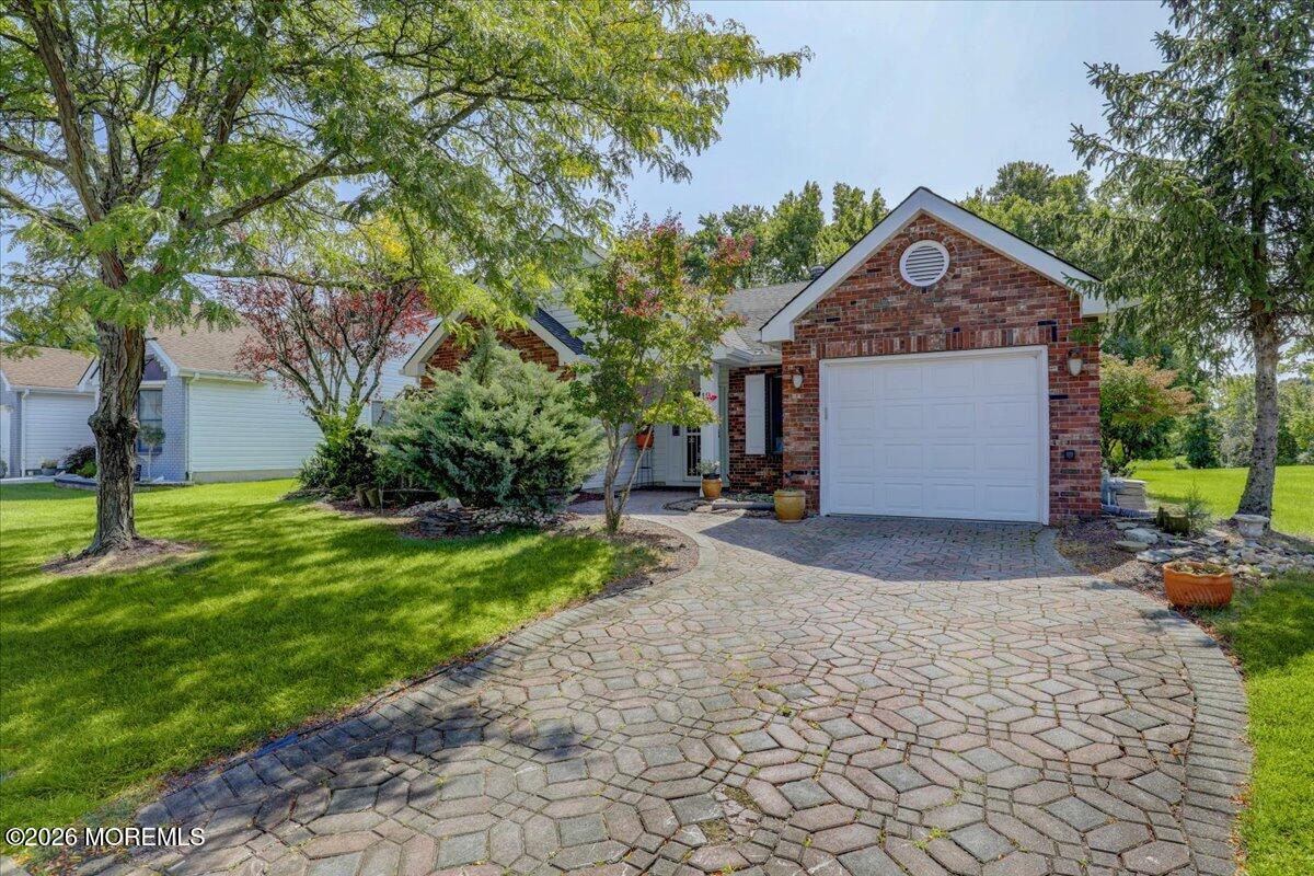 19 Hampton Drive Marlboro NJ 07746