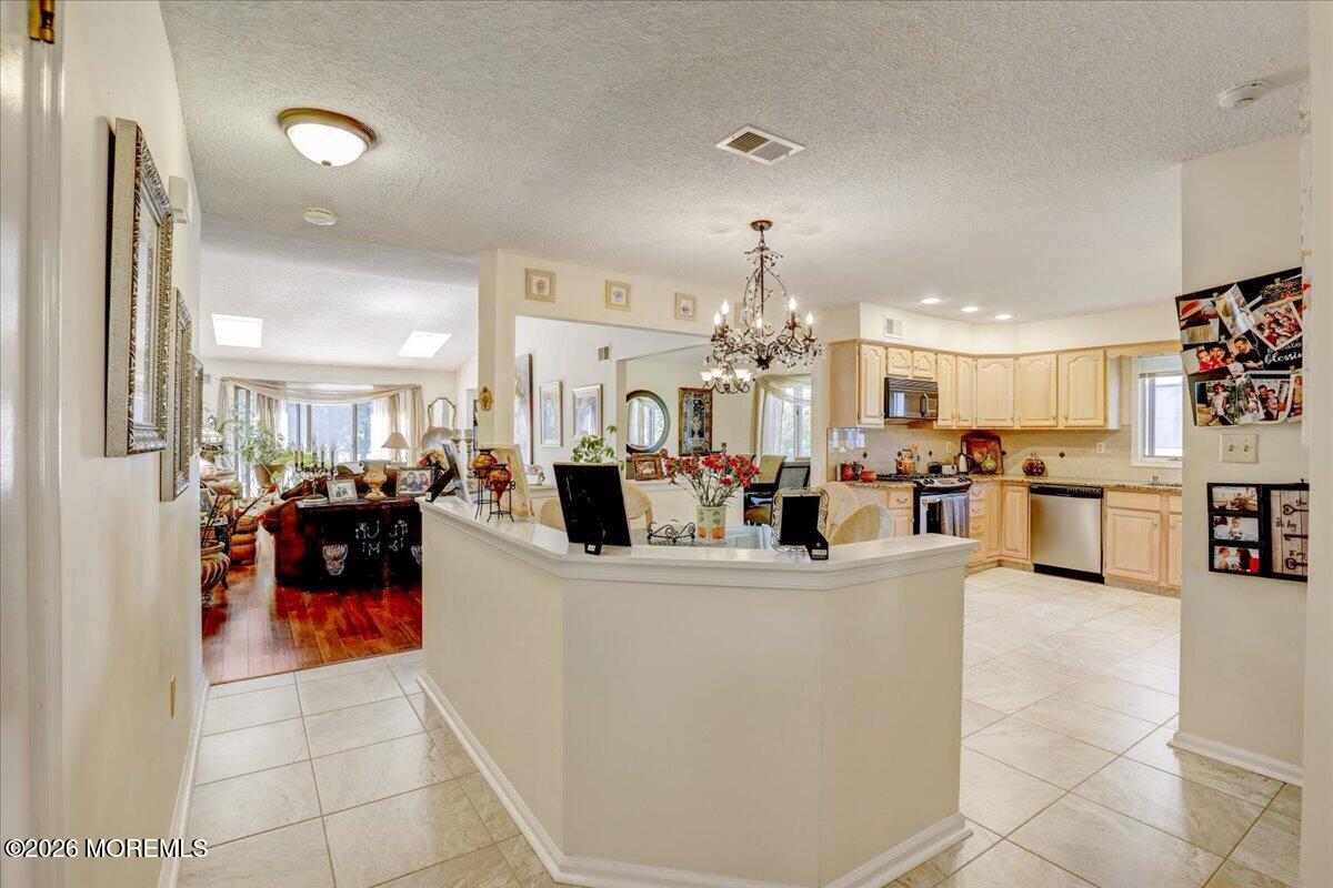 19 Hampton Drive Marlboro NJ 07746