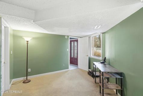 16 Snead Court Little Egg Harbor NJ 08087
