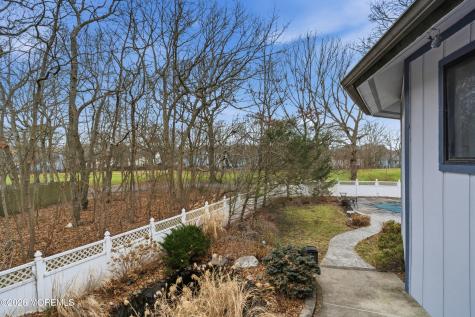 16 Snead Court Little Egg Harbor NJ 08087