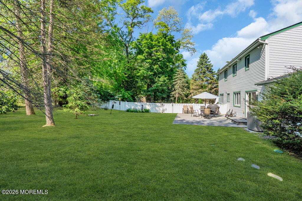 1 Dickinson Lane Morganville NJ 07751