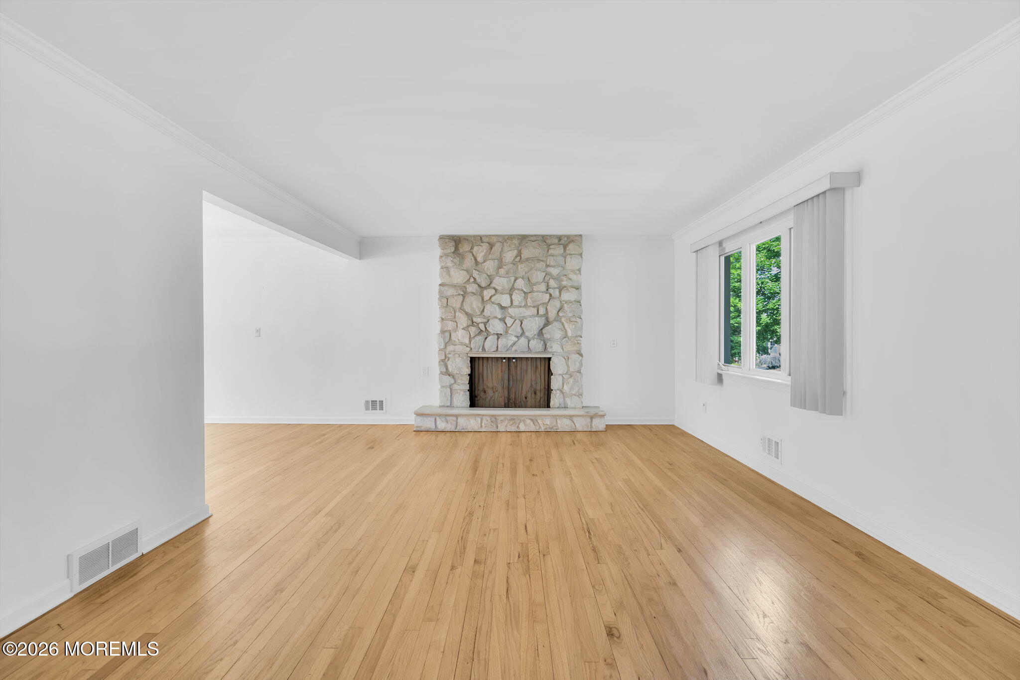1 Dickinson Lane Morganville NJ 07751