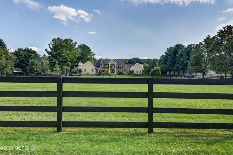 537 Stagecoach Road Millstone NJ 08510