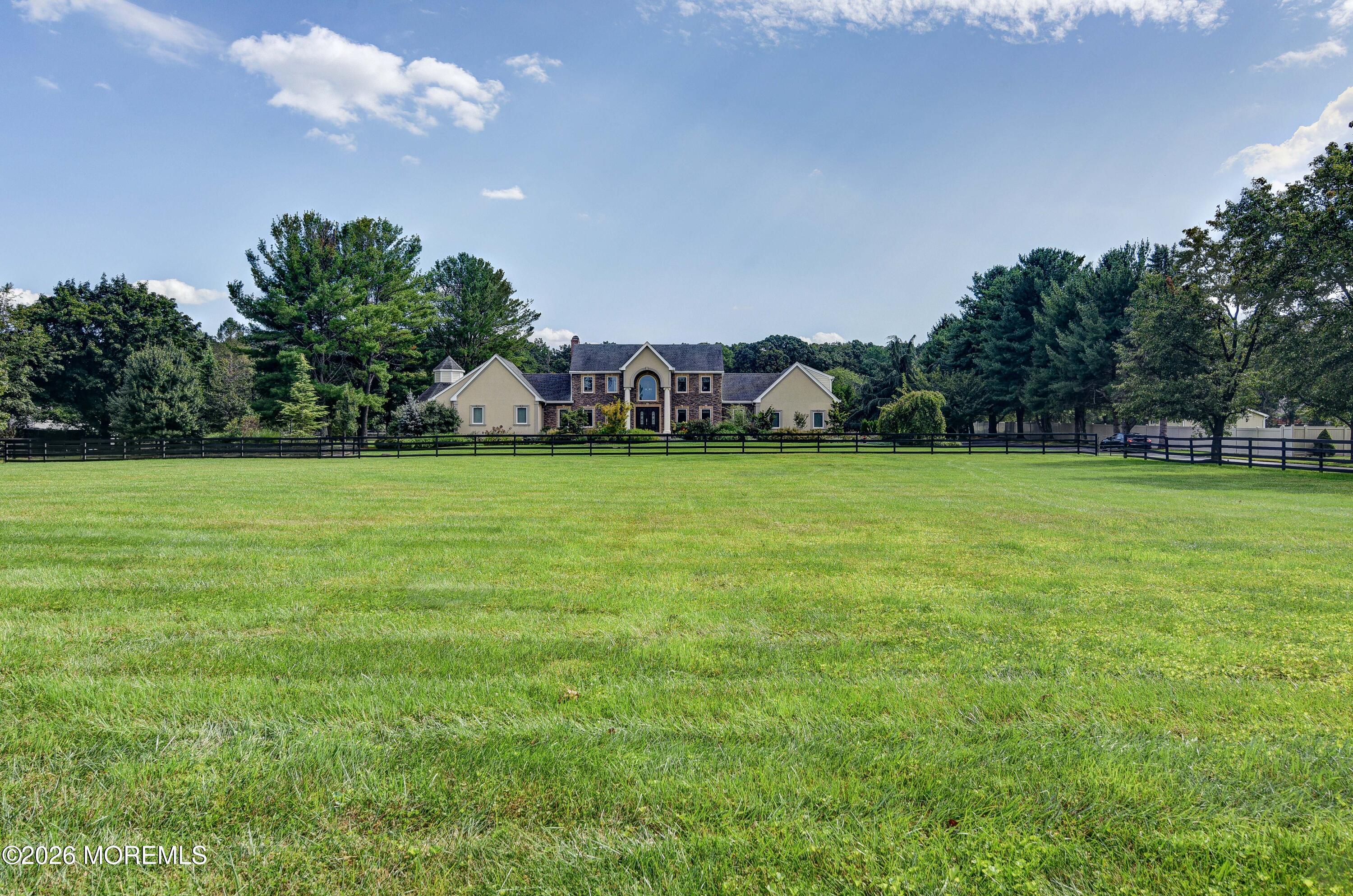 537 Stagecoach Road Millstone NJ 08510