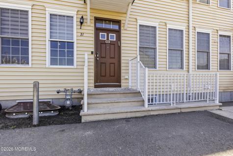 27 Lodz Drive Lakewood NJ 08701