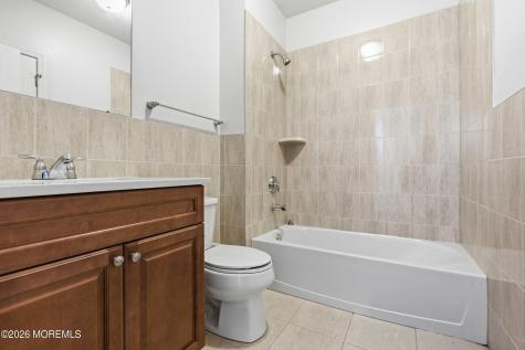 27 Lodz Drive Lakewood NJ 08701