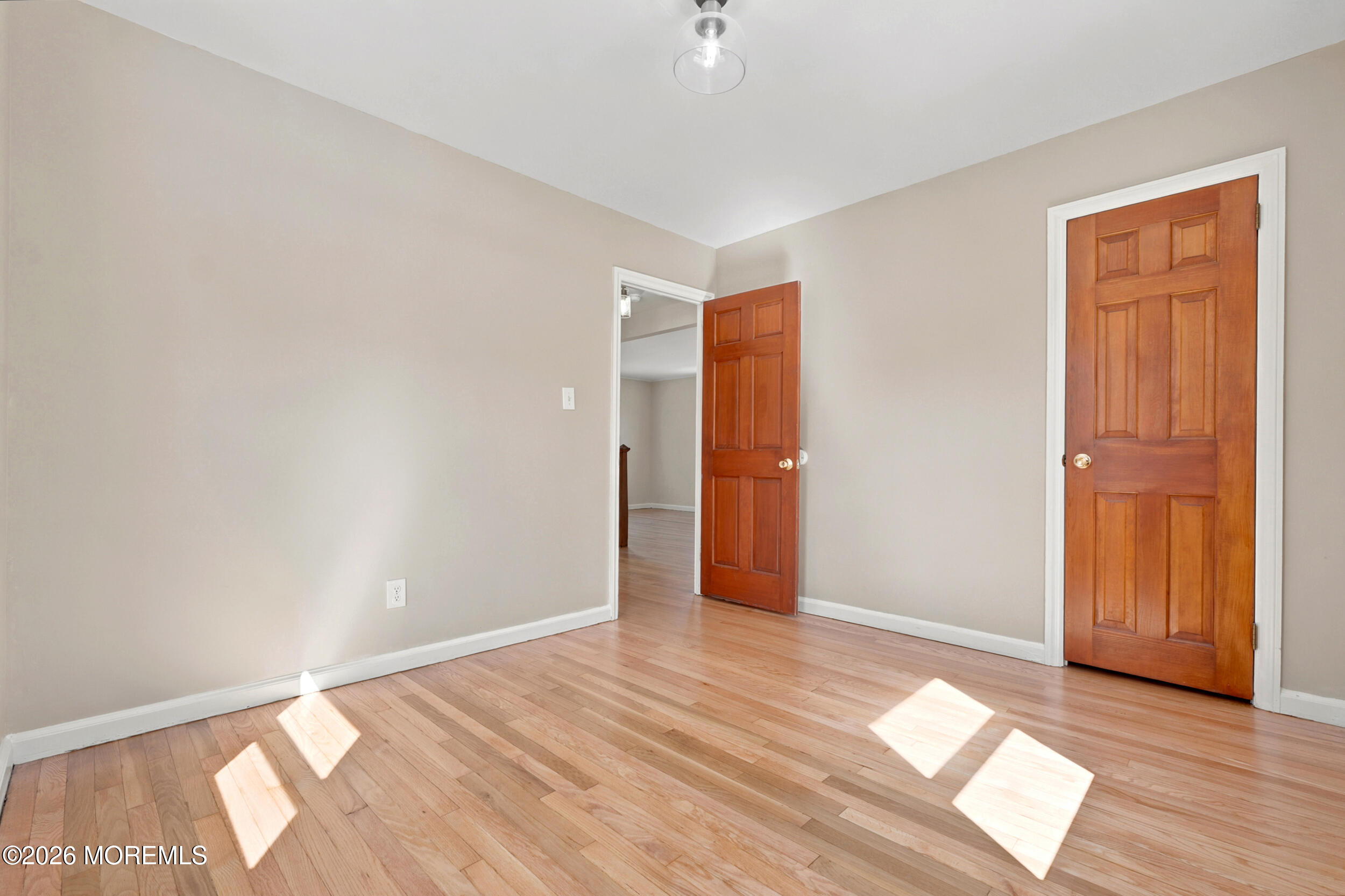 16 Eisenhower Avenue Spotswood NJ 08884