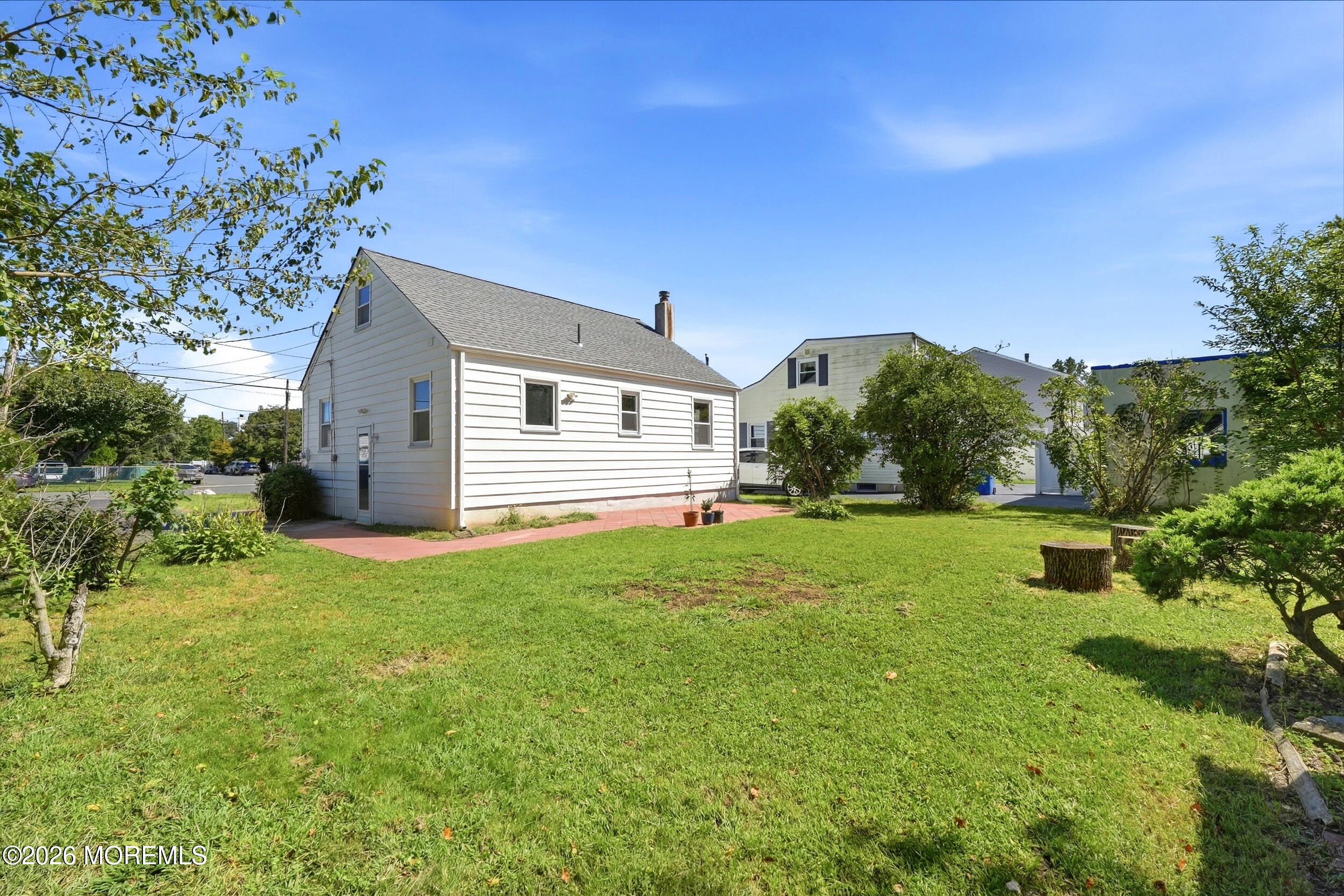 16 Eisenhower Avenue Spotswood NJ 08884