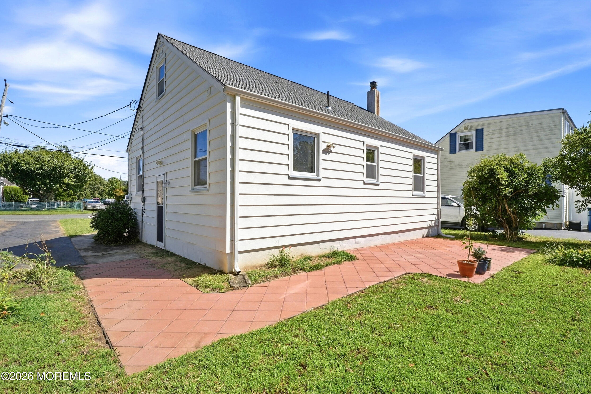 16 Eisenhower Avenue Spotswood NJ 08884
