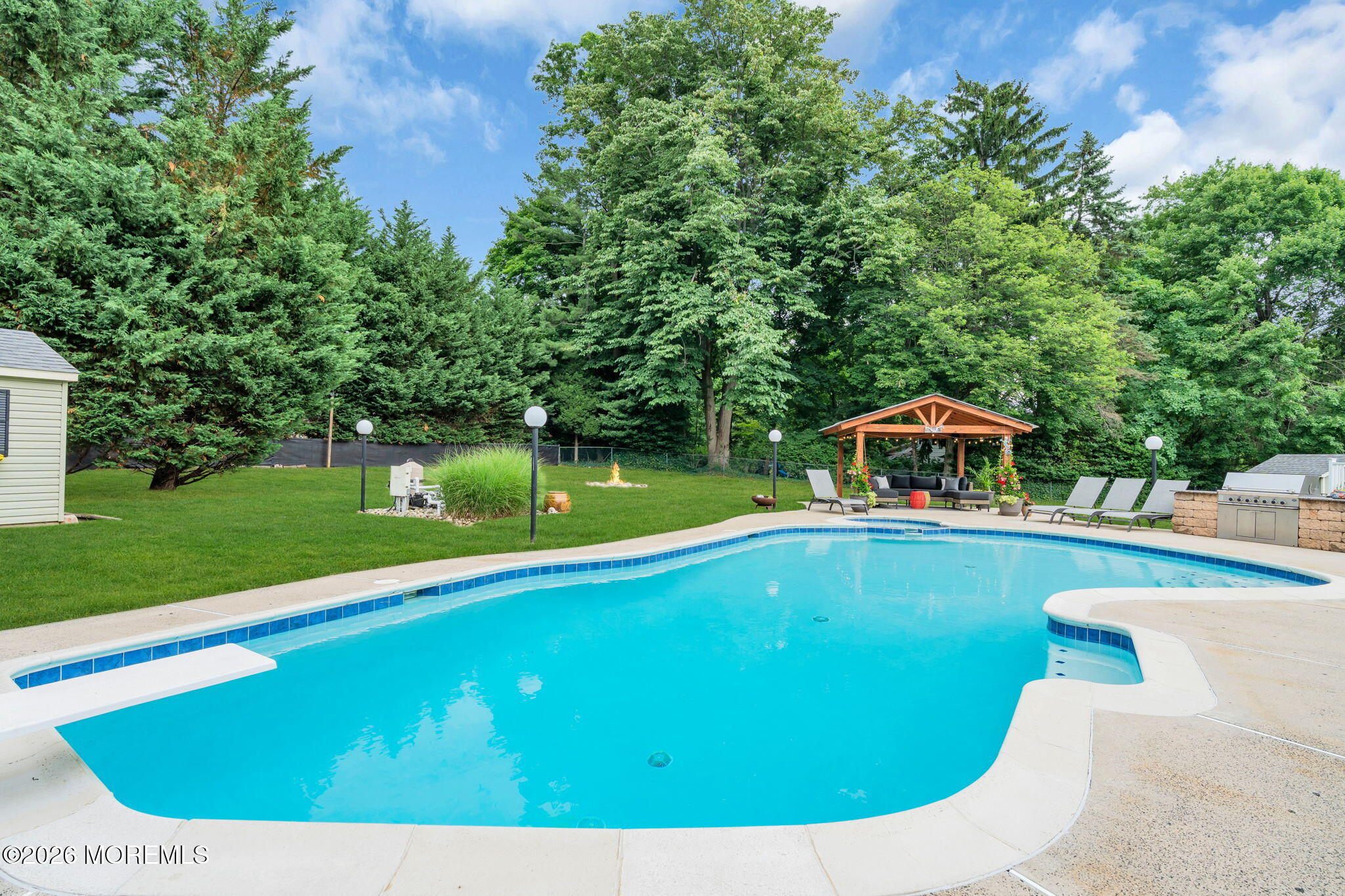23 Southview Terrace S Middletown NJ 07748