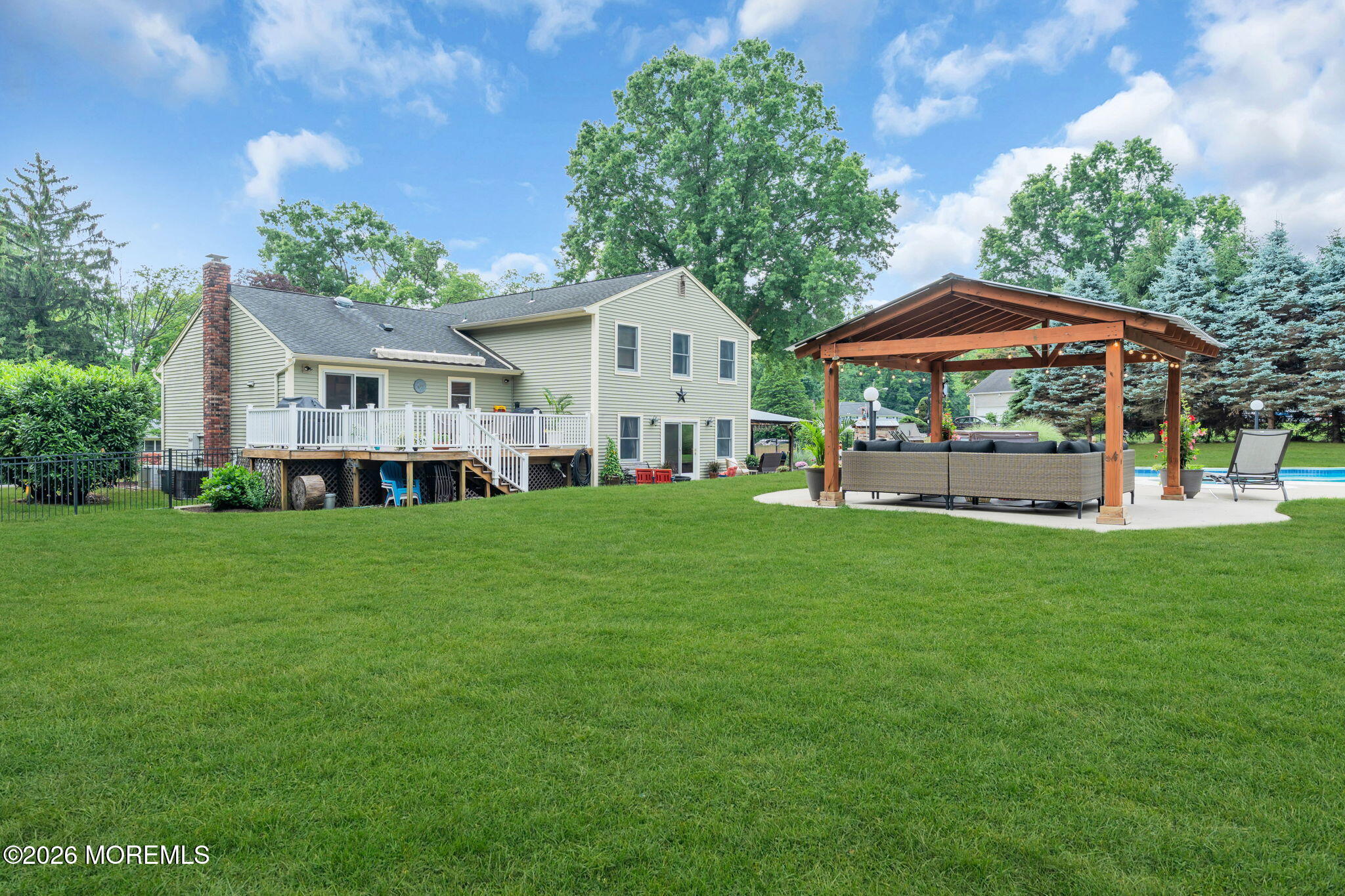 23 Southview Terrace S Middletown NJ 07748