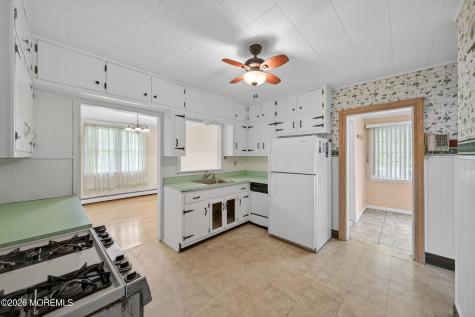 16 Oneida Avenue Atlantic Highlands NJ 07716