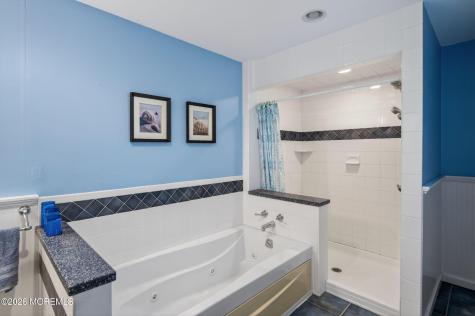 16 Oneida Avenue Atlantic Highlands NJ 07716