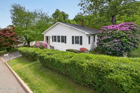 16 Oneida Avenue Atlantic Highlands NJ 07716