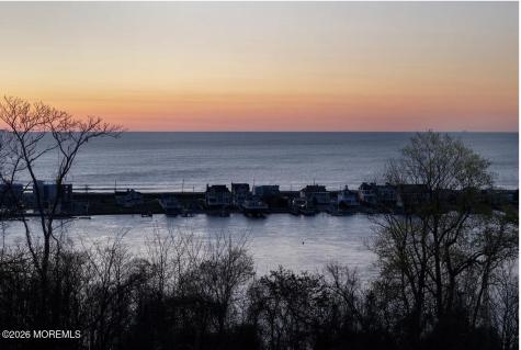 16 Oneida Avenue Atlantic Highlands NJ 07716
